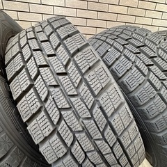スタッドレスタイヤ 175/65R15 84Q