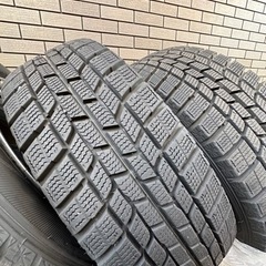 スタッドレスタイヤ 175/65R15 84Q