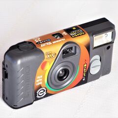 富士フィルム 「写ルンです」フラッシュ内蔵フィルムカメラ