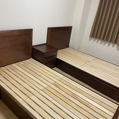 【値下げ／原価30万円】大塚家具ベッドフレーム+サイドテーブル