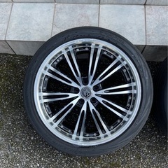 245／45／20pcd 114 