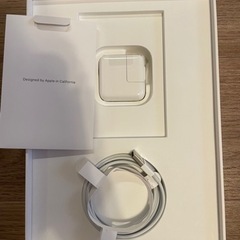 美品】iPad第6世代ピンク、箱、付属品付き