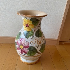 イタリアの花瓶