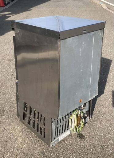 ホシザキ製氷機25L 2011年IM-25M