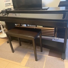 YAMAHA 電子ピアノ