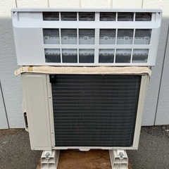 美品□2022年製 富士通 エアコン 6畳用 AS-C221L-W②□FUJITSU