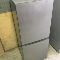 冷蔵庫　アクア　2021年製　126L 一人暮らし用サイズ