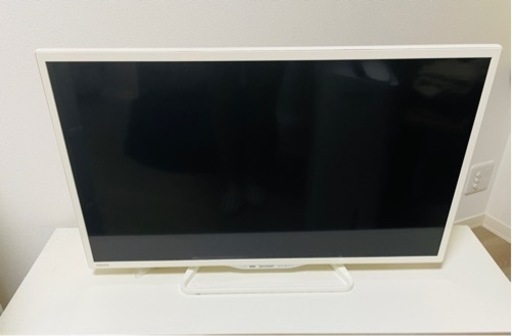 【値下げしました】SHARP AQUOS 32インチ　テレビ　ホワイト