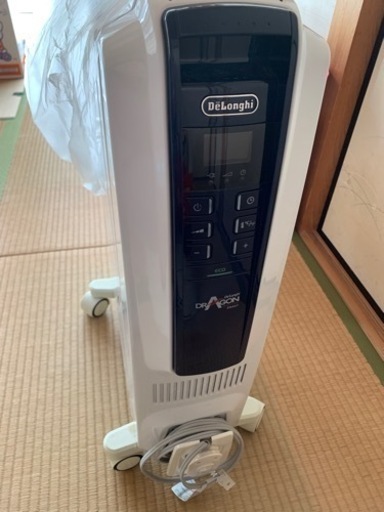 国内正規総代理店アイテム】 オイルヒーター デロンギ ヴェント オイル