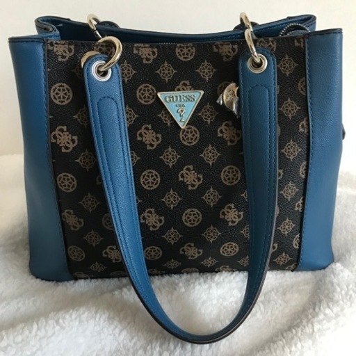 【美品✨】GUESS カバン