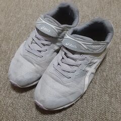 ASICS☺️アシックス　スニーカー24センチ