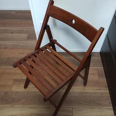 IKEA 折り畳み椅子