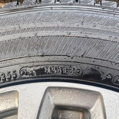 ハイエース用スタッドレスタイヤセット