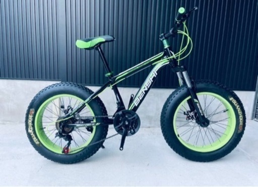 ファットバイク 新品同様 20×4インチ 21段変速 ディスクブレーキ