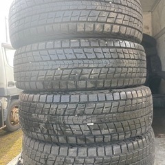 215/70R16  2021年製　　バリ山　4セット