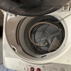 シャープの洗濯機5.5ｋ[ジャンク品］
