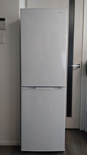 IRIS OHYAMA ノンフロン冷凍冷蔵庫 162L ホワイト AF162-W（使用期間 １年半）