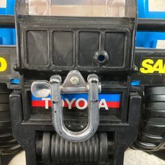 ランドクルーザー  足蹴り 乗用玩具　