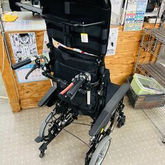 日進医療器株式会社 レッドウッド 3 ティルト車椅子