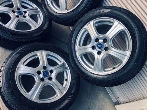 冬タイヤ 185/60R15 BS製プリウス等用アルミ付きスタッドレス4本組 冬タイヤ 185/60R15 BS製プリウス等用アルミ付きスタッドレス4本組