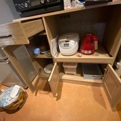 一人暮らし用食器棚