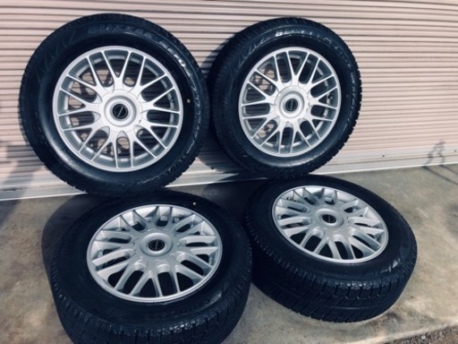 冬タイヤ 205/65R16 プリウス等用便利なマルチホイール付き 