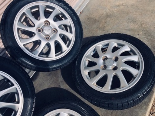 車のパーツ 冬タイヤ 155/60R15 軽自動車コンパクトカー用ダイハツ純正 