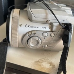 富士フィルム　Fujifilm FinPix 4900Z デジカメ