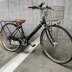 【無料】自転車　6段階切替付き　黒に近いネイビー
