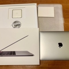MacBook pro 13インチ　スペースグレー