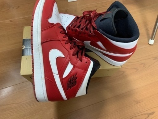 NIKE エアジョーダン1 mid 26.5センチ まもなく受付終了予定