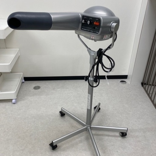 （価格交渉可）ペットドライヤー　PETECH ストーク1800ターボ
