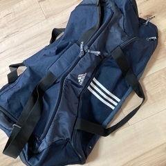 adidasスポーツバック