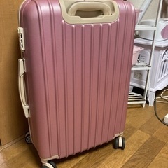 スーツケースピンク大サイズ　殆ど新品最終値下げ