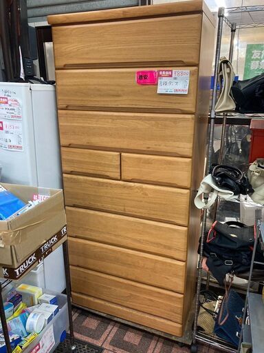 ☆中古￥9,800！【会員価格￥8,800】8段タンス　家具　収納家具　幅80cmｘ奥行43cmｘ高さ180cm　【BK206】