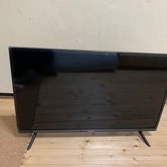 ハイセンス　液晶テレビ　32型　2019年製
