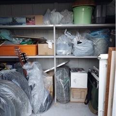 イナバ物置　縦203×横263×幅137