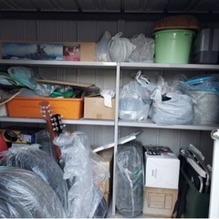 イナバ物置　縦203×横263×幅137