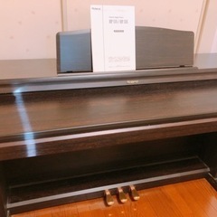 木製Roland電子ピアノ　椅子と説明書付き