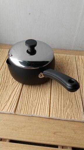 ☆新品　蓋付き片手天ぷら鍋☆