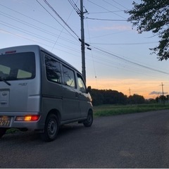 車の運転ができればＯＫ、車で小さな荷物をラクラク配送♪月給40万円～！