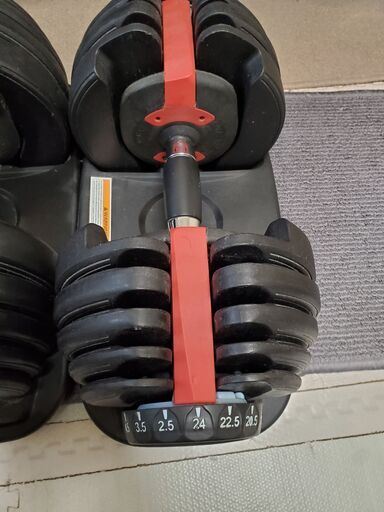 可変式ダンベル 24kg 2個セット ダイヤル式 15段階調整 アジャスタブル