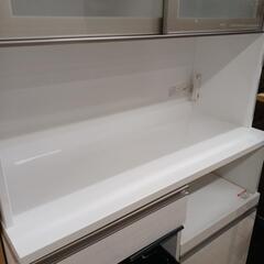 【今日まで！！】【美品】食器棚 ※希望価格コメントまで！ こだわりカラーで見た目上品なのに収納力抜群 ロータイプ食器棚