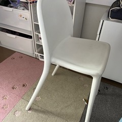 IKEA ウルバン　子供用チェア　白　ホワイト　イケア　ダイニン...