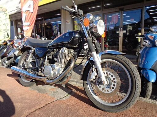 NO.4557　ＳＲ４００　空冷4サイクル単気筒エンジン　ディスクブレーキ　ブラック　☆彡