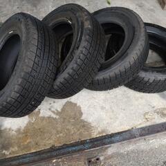 スタッドレス　ブリザック　215/65R15