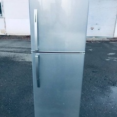 1350番 ユーイング✨冷凍冷蔵庫✨UR-F230F‼️