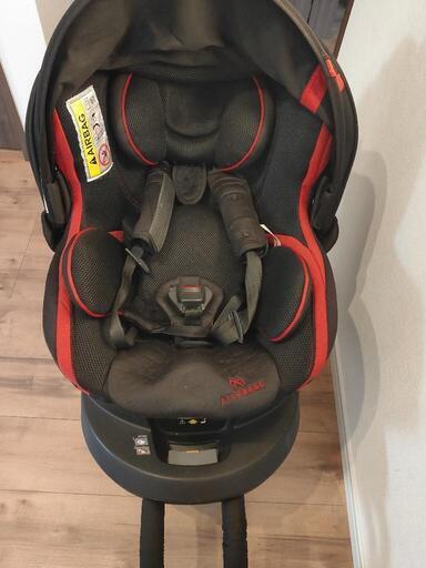 エールベベ チャイルドシート 新生児 から使える ISOFIX 固定 回転型 クルット