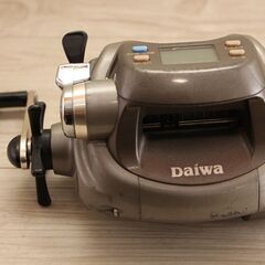 Daiwa TANACOM BULL-S 600Wダイワ タナコンブルS 電動リール (P1525awraY)