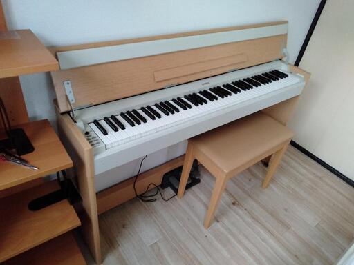 電子ピアノ　ヤマハ　YDP-S30